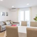 Luce Royal - One Bedroom With Balcony And Sea View Dubrovnik